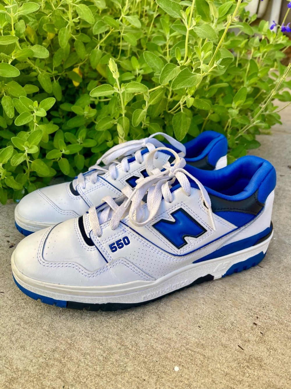 New Balance 550 White Royal Blue Men's size 8 Low-Top Sneakers BB550SN1 - Picture 2 of 7